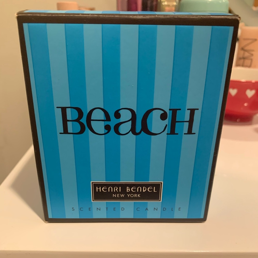 Henri bendel beach candle